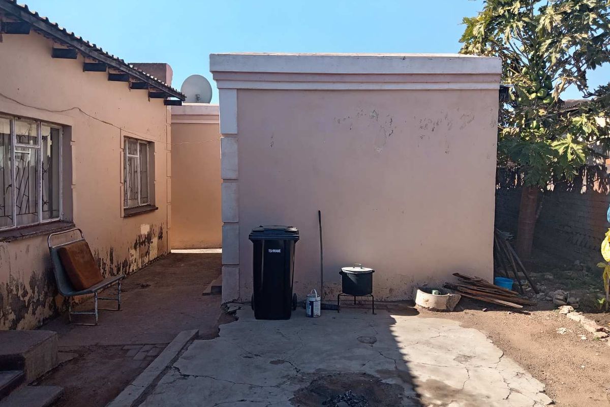 A specious house for sale - Photo 5