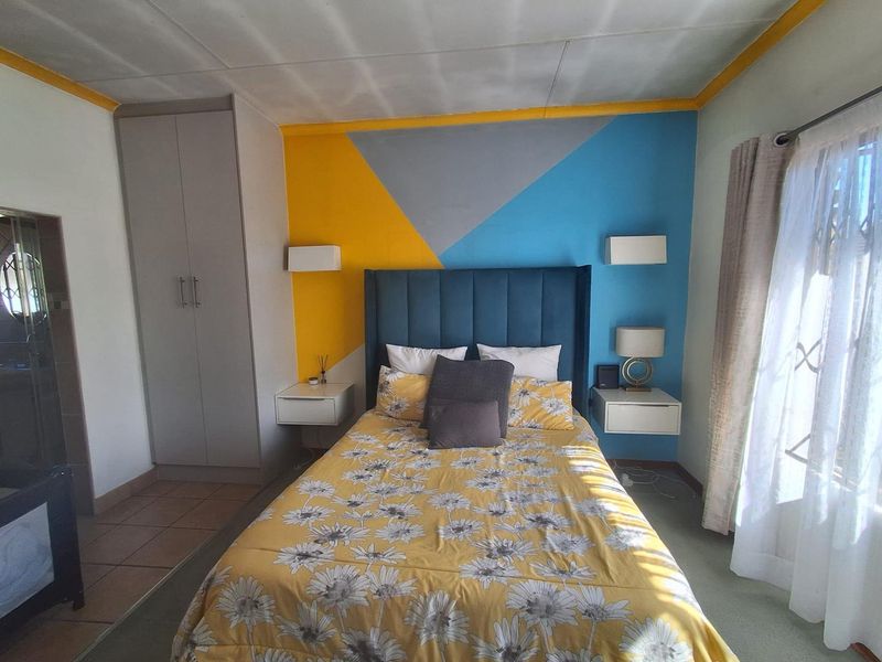3-Bedroom Facebrick Home with Pool, Lapa, Garden Cottage & Double Garage - Photo 9