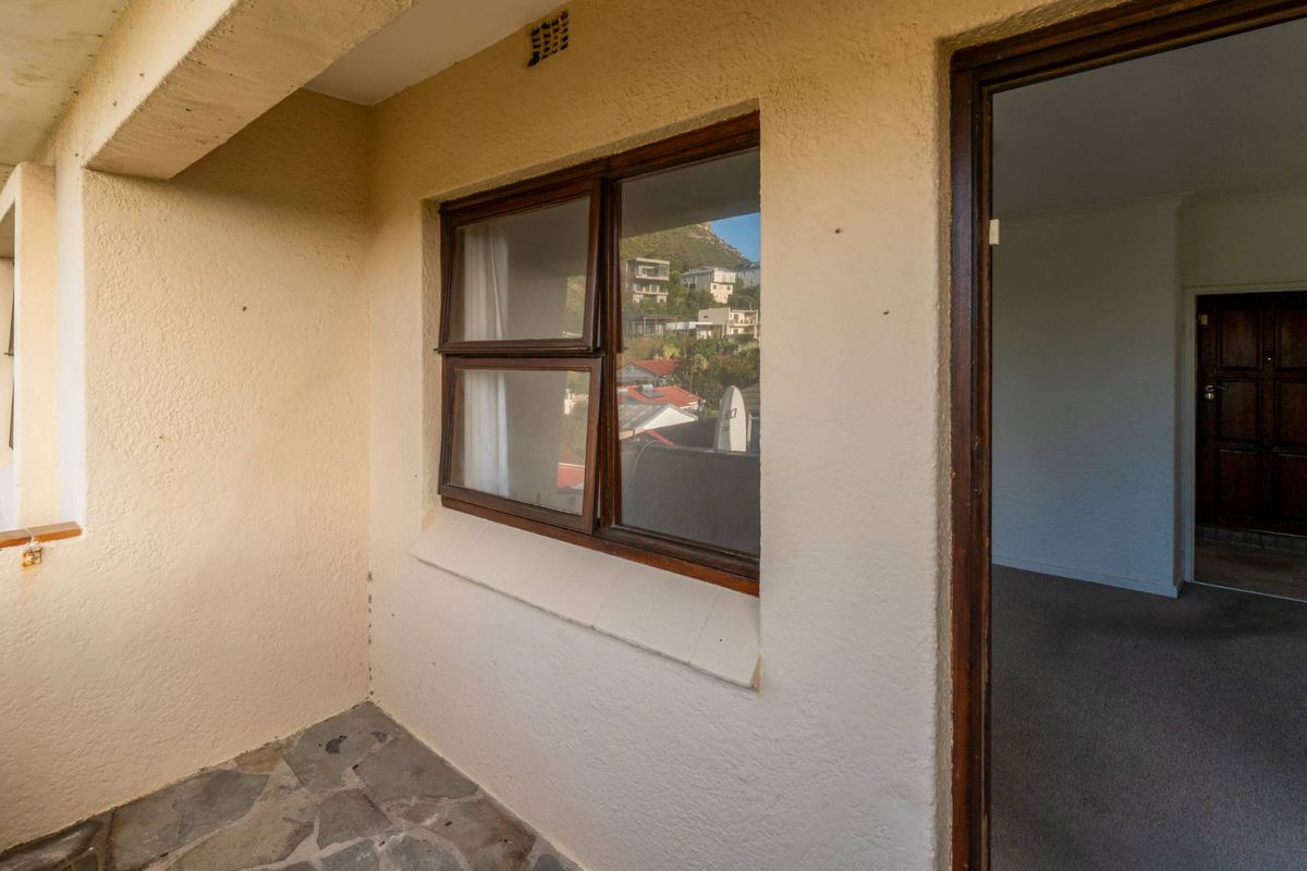 INVESTMENT 1 BED APARTMENT. - Photo 2