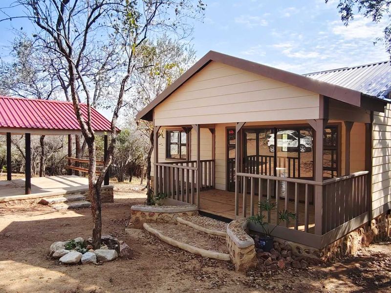 Modern Off-Grid Living: Brand New Nutech Home - Photo 2