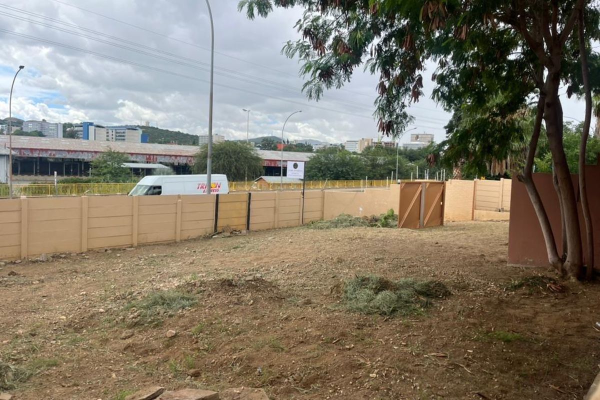 Office For Rent Windhoek West - Photo 2