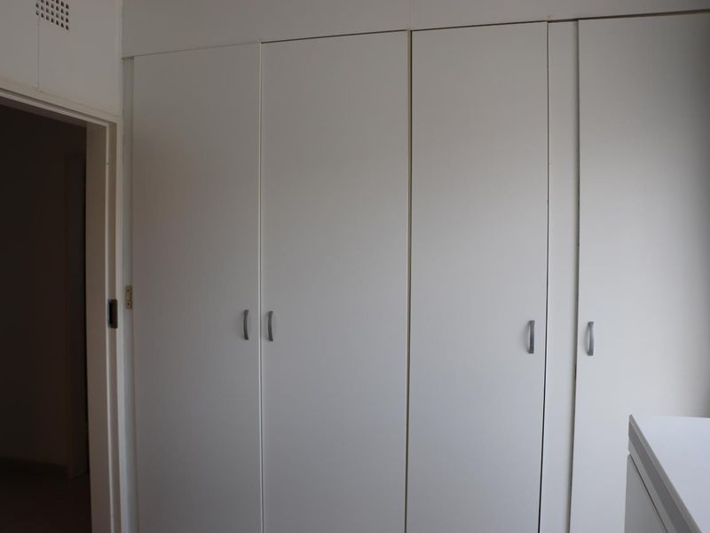 Florida  2 bed unit for sale - Photo 8