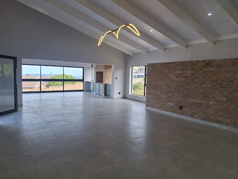 Modern Newly Built- 3-Bedroom Duet in Dana Bay - Photo 9