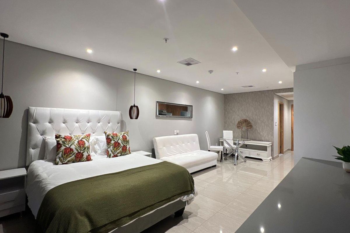 STUDIO APARTMENT FOR SALE - Photo 2