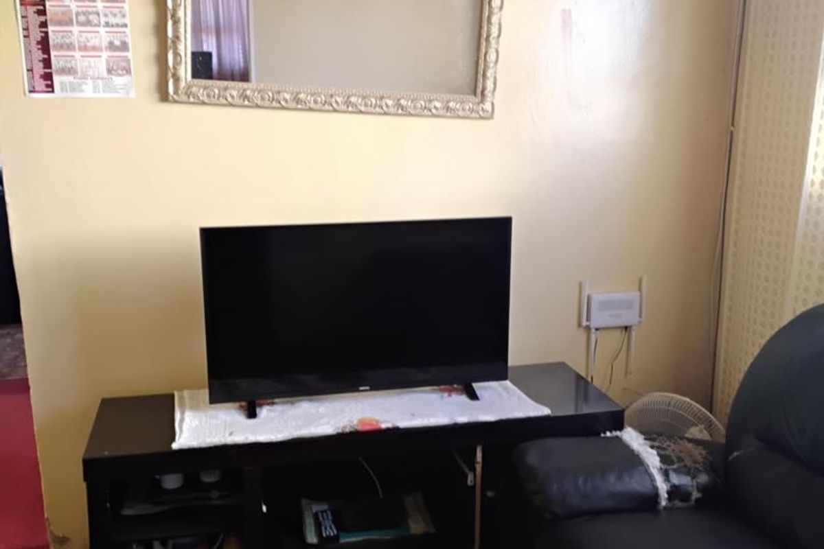 3-Bedroom Home for Sale in Kwanobuhle, Uitenhage - Photo 5