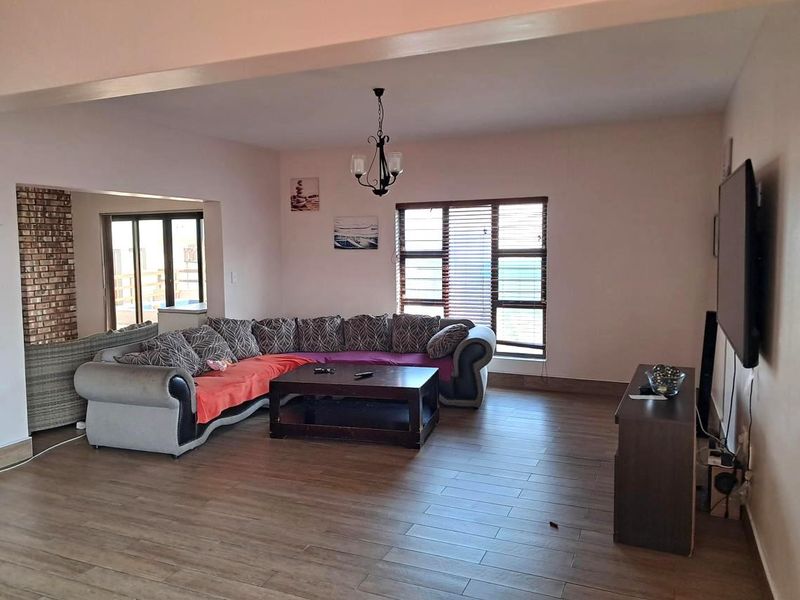 4 Bedroom Double-Storey House – Mile 4 - Photo 10