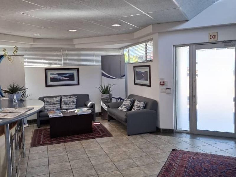 Office in Windhoek Central - Photo 1