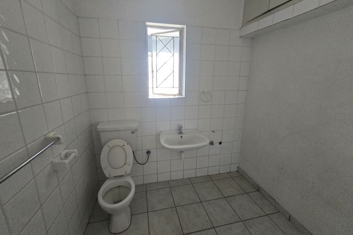 WINDHOEK CENTRAL – OFFICE PROPERTY FOR SALE - Photo 5