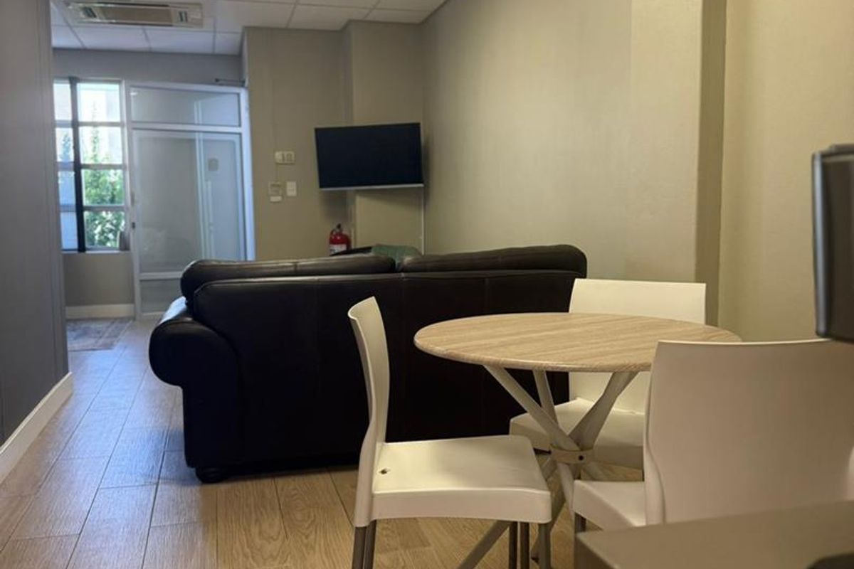 Fully functional and furnished office space to let Maerua Mall - Photo 2