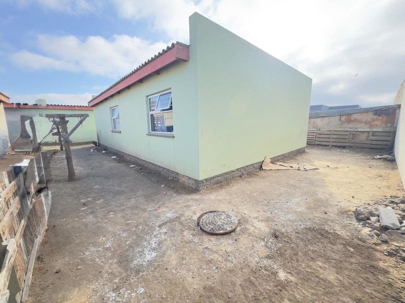 HOUSE FOR SALE - WALVISBAY, KUISEBMUND - Photo 9