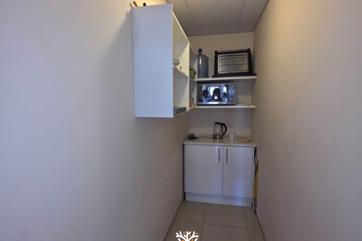 Medical Offices For Rent | N$30 000 | Available 1 May 2026 - Photo 3