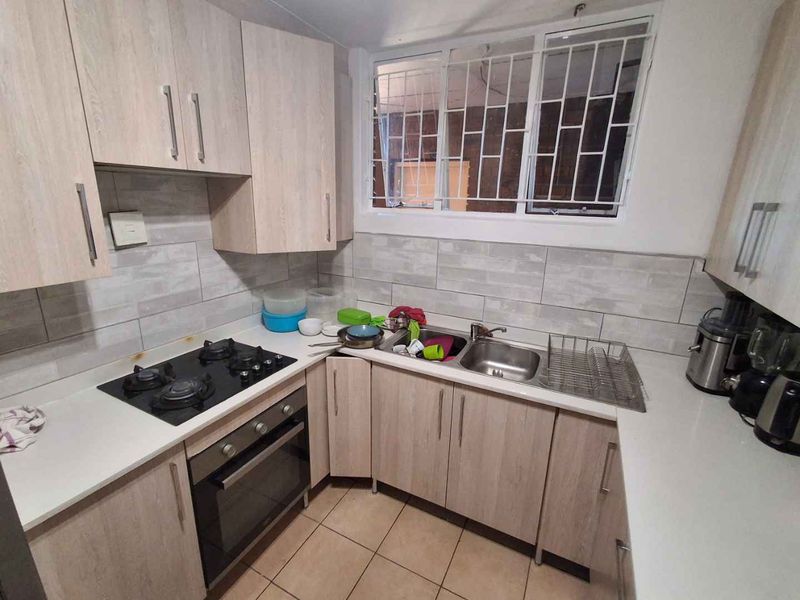 2 bedroom flatlet to rent - Photo 4