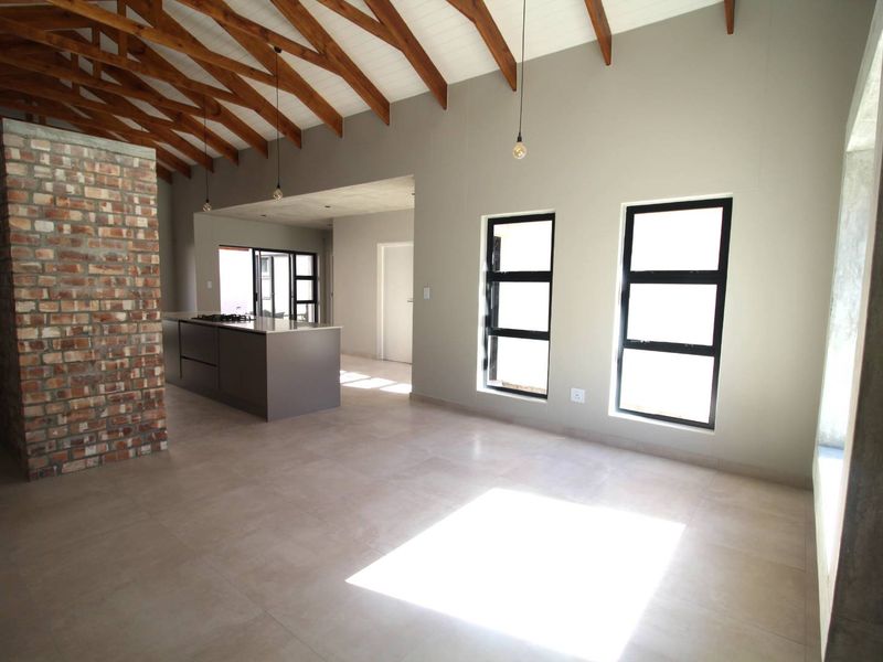 Brand new townhouse to let in complex - Photo 8