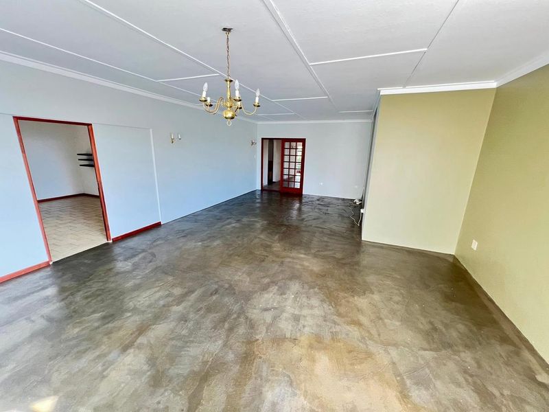 Eros- For Sale- N$5 200 000 - Photo 8