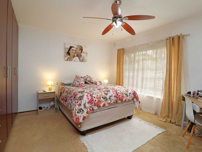 Versatile low Maintenance Family Home - Photo 2