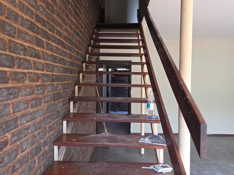 3 Bedroom Townhouse to Rent in Wonderboom South, Pretoria - Photo 5