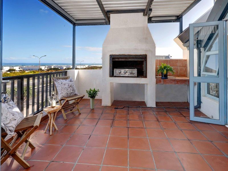 Charming Kingshaven townhouse with stunning views - Photo 6