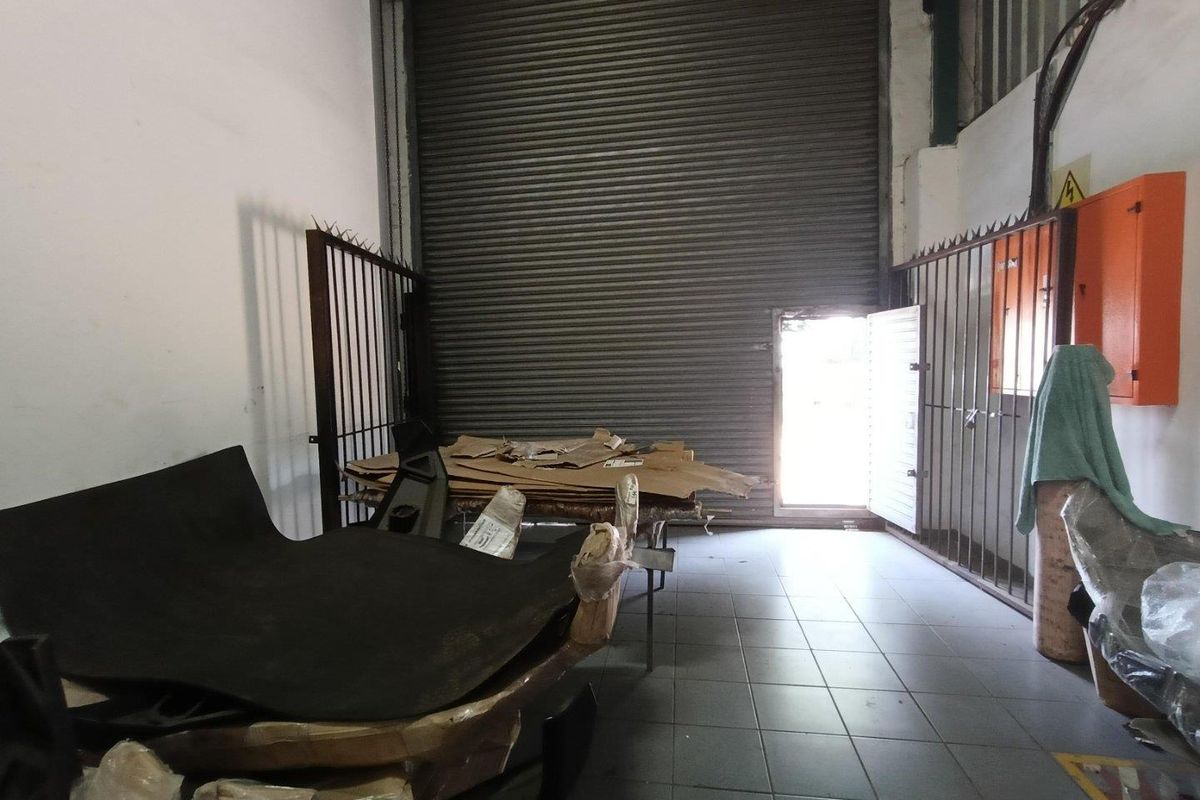 151m2 - Warehouse To Let | Westmead - Photo 4