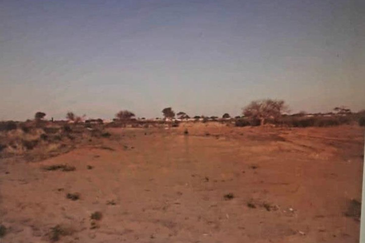 "Prime Rundu Land: Your Business's New Beginning!" - Photo 2