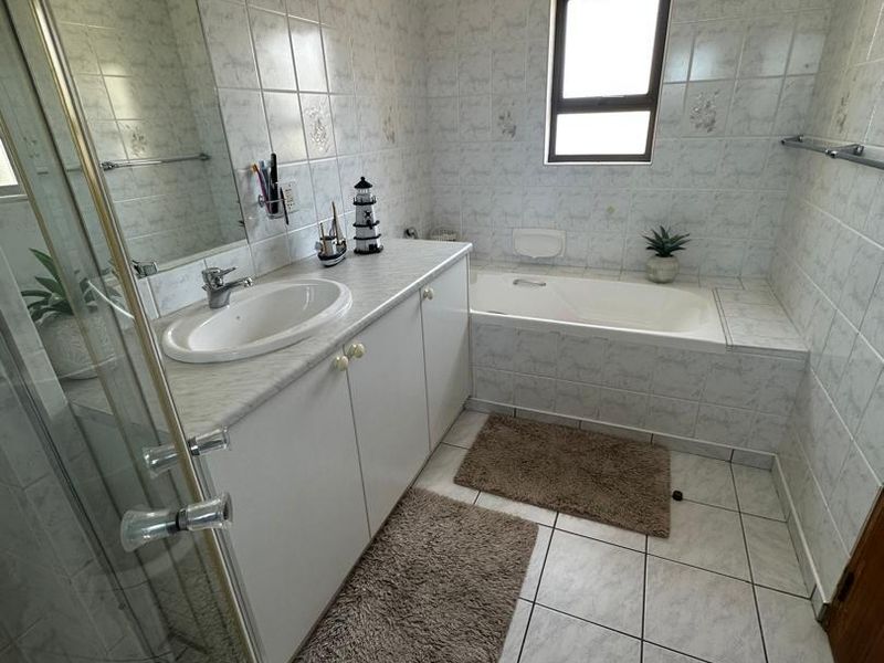 Beautiful Double Storey Townhouse for Sale- Swakopmund - Photo 5