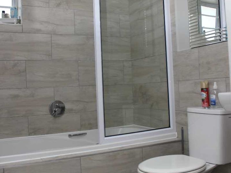 MODERN & NEWLY-BUILT APARTMENT - Photo 7