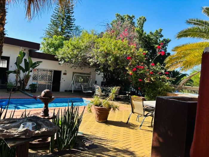 Property #2485182, House For Sale in Pioniers Park