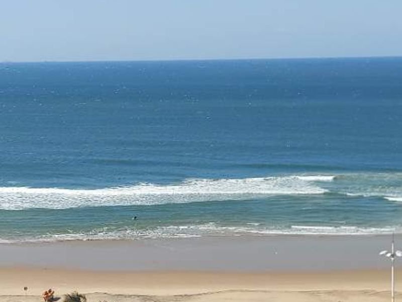 **Stunning Air BNB Apartments** Oceanic Gem with Unparalleled Sea Views – Fully Furnished** - Photo 4