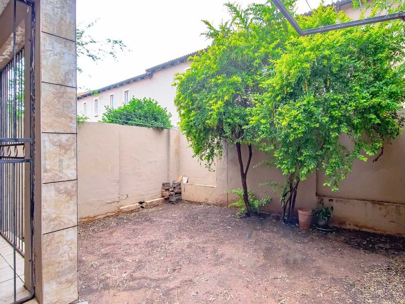 Welcome to Your New Home in Sagewood Villas, Annlin! - Photo 3