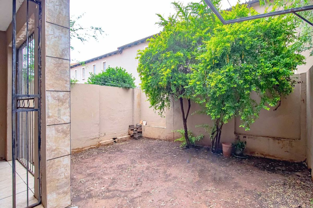 Welcome to Your New Home in Sagewood Villas, Annlin! - Photo 3