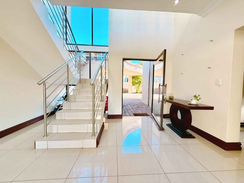 A Contemporary Corner-Stand Home  for Sale in Blue Valley Golf Estate - Photo 3