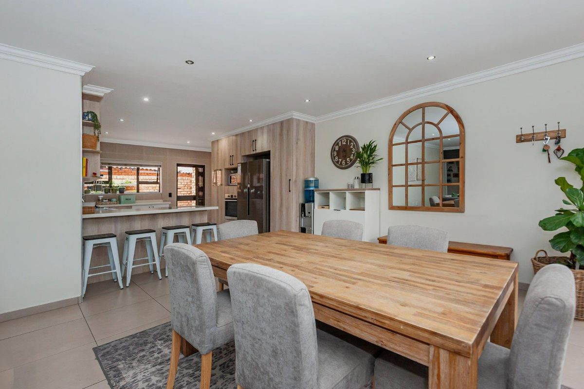 3 Bedroom House for Sale in New Redruth - Photo 4