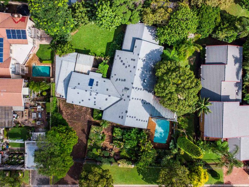 4 Bedroom Beauty For Sale in Erasmuskloof - Photo 5