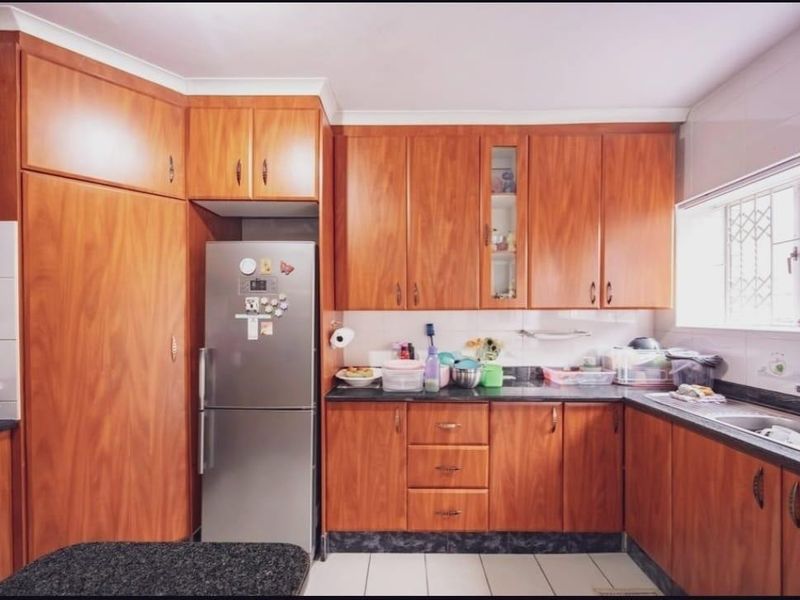 Cozy Family Home in Westcliff with Great Features - Photo 8