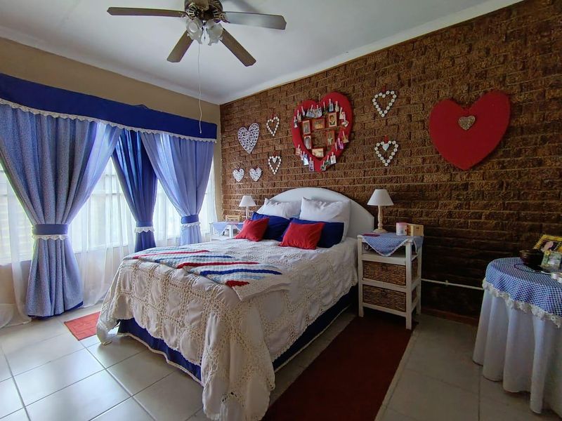 Modern Comfort Awaits: Stunning Townhouse in Pellissie - Photo 3