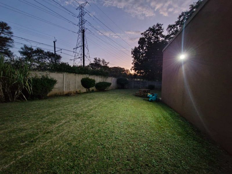 2 Bedroom house  for rent in Kilner Park. - Photo 4