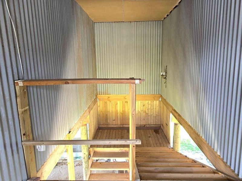 Project Home With Endless Potential – 60% Complete - Photo 5