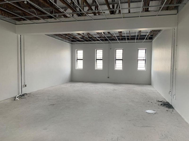 Unique 1ST Floor Opportunity - Act Fast - Photo 4