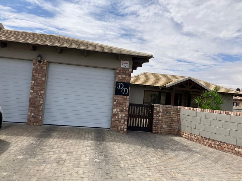 Charming 3-Bedroom Home in Cul-de-Sac - Photo 3