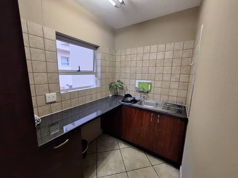 FOR SALE | KLEIN WINDHOEK - Photo 4
