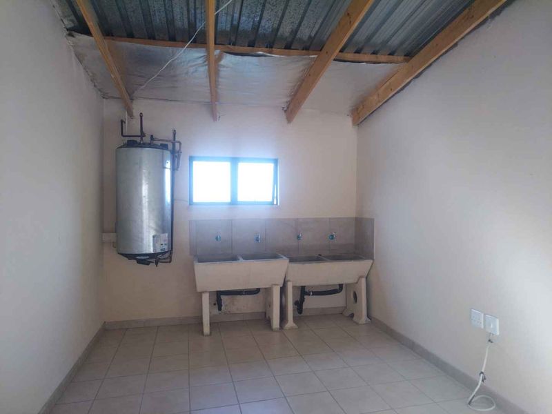 Investment property for sale in Soshanguve South - Photo 10