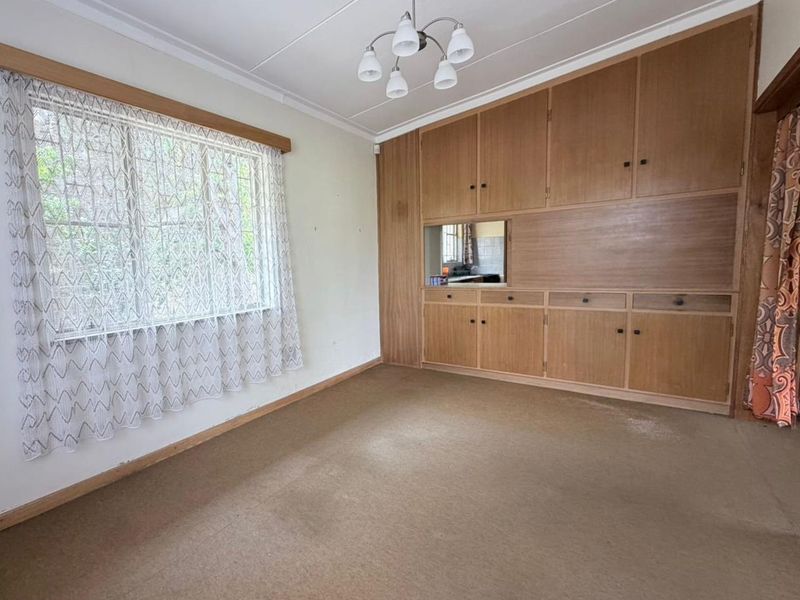 3 Bedroom House For Sale in Luxury Hill - Photo 9