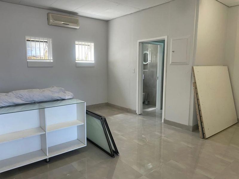 OFFICE SPACE TO LET MAERUA PARK - Photo 3