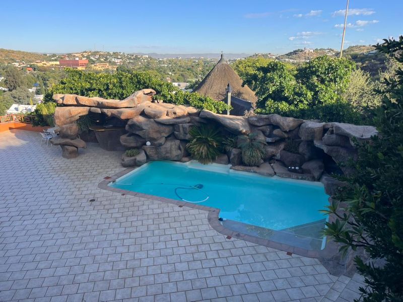 Prime Investment Opportunity | Boutique Hotel / AirBnB Potential - Photo 2