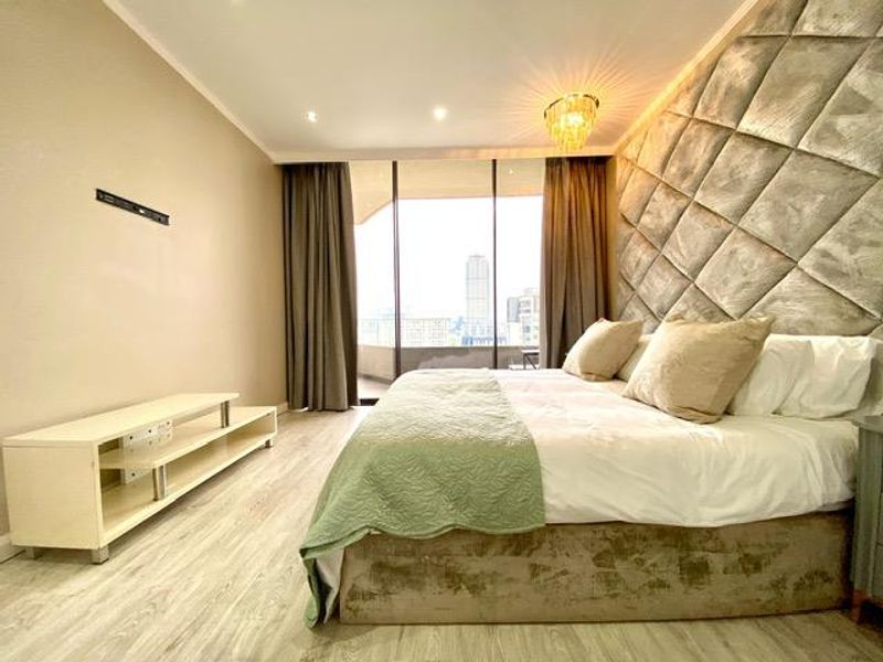 FURNISHED ONE BED APARTMENT IN AN EXCLUSIVE BLOCK IN MORNINGSIDE FOR SALE - Photo 10