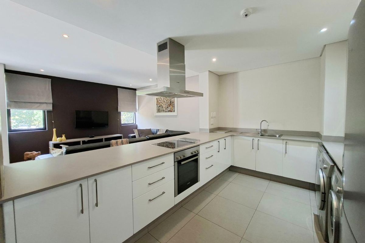 Fully Furnished 2 bed, 2 bath, 2nd floor apartment available in Parkmore - Photo 3
