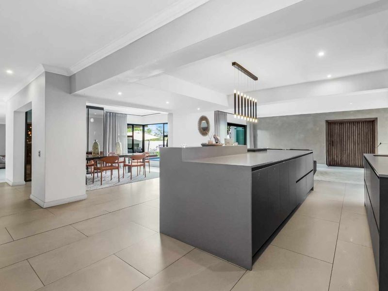 4 Bedroom House for Sale in Dainfern Golf Estate - Photo 5