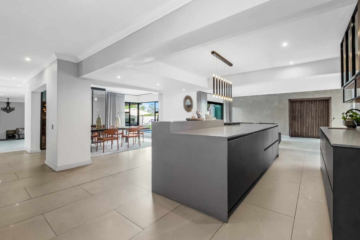 4 Bedroom House for Sale in Dainfern Golf Estate - Photo 5
