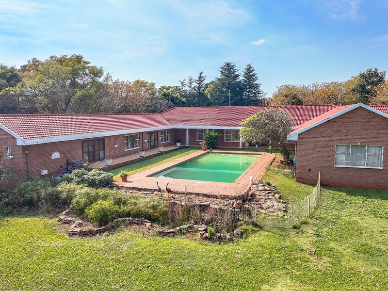 Farm with 6 properties for sale in Centurion - Photo 1