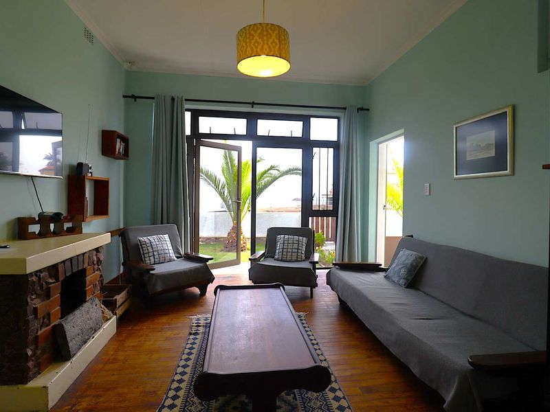 2 Bedroom Beachfront Home For sale with Permanent Ocean Views - Prime Investment Potential - Photo 6