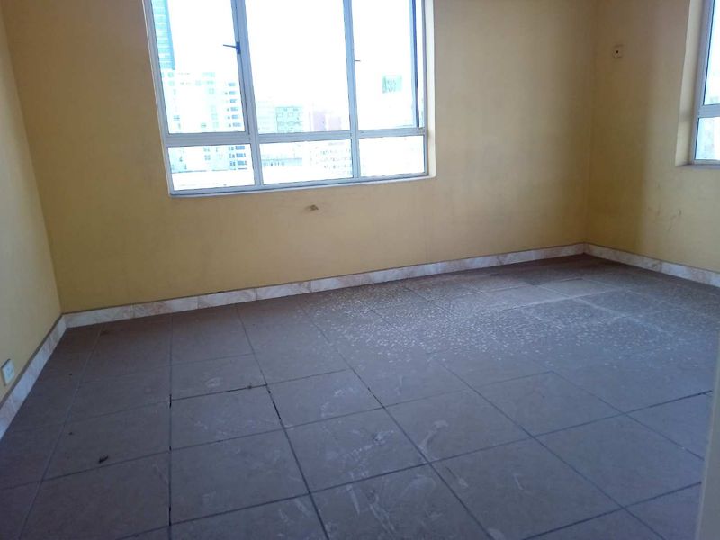 2.5 Bedroom flat in The Gables on Victoria Embankment! - Photo 10